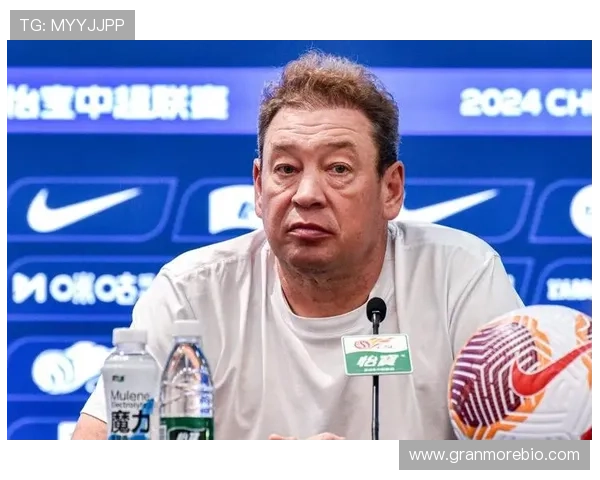 足球历史十大回旋球大师盘点 谁是最具魔力的回旋之王 足球历史十大回旋球大师盘点 谁是最具魔力的回旋之王